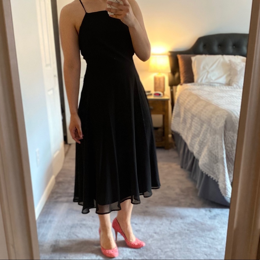 LuLus Black midi dress
